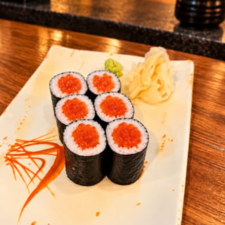 Ikura Roll