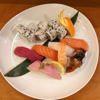 Sushi Sampler