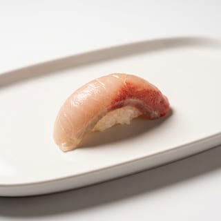 Hamachi Sushi